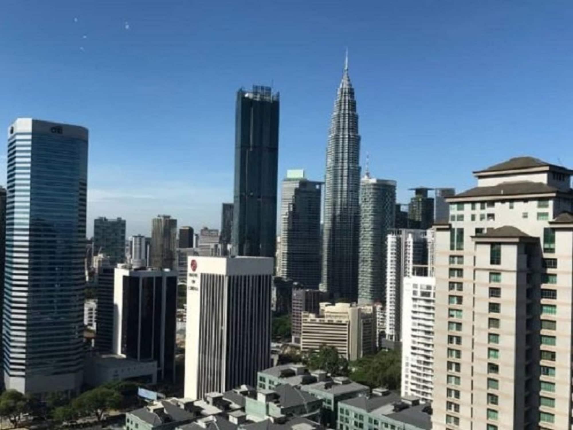อริวา ทริลเลียน เรสซิเดนซ์ Apartment กัวลาลัมเปอร์ ภายนอก รูปภาพ
