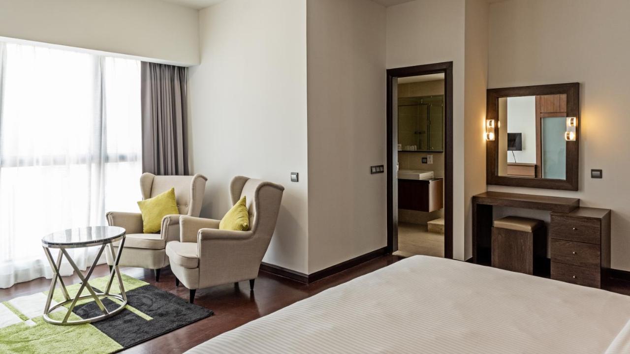 อริวา ทริลเลียน เรสซิเดนซ์ Apartment กัวลาลัมเปอร์ ภายนอก รูปภาพ